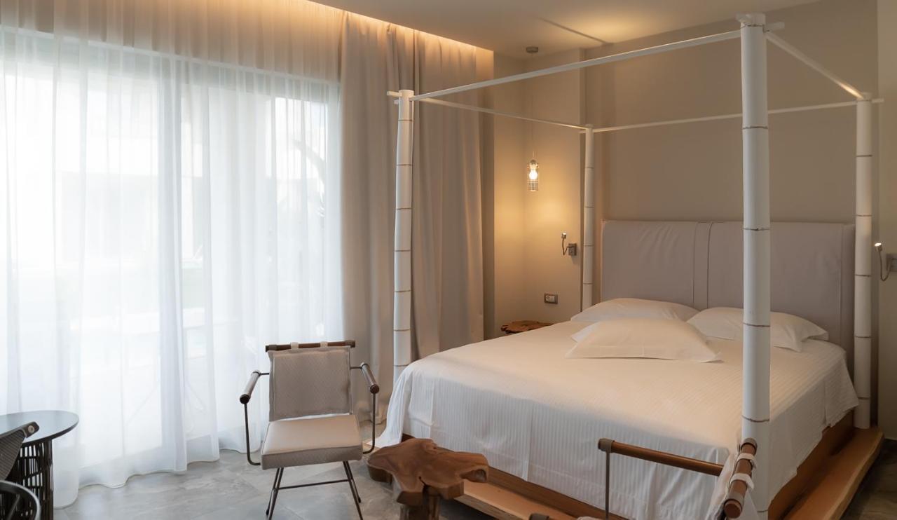 Elysian Luxury Hotel And Spa Kalamata Exteriör bild