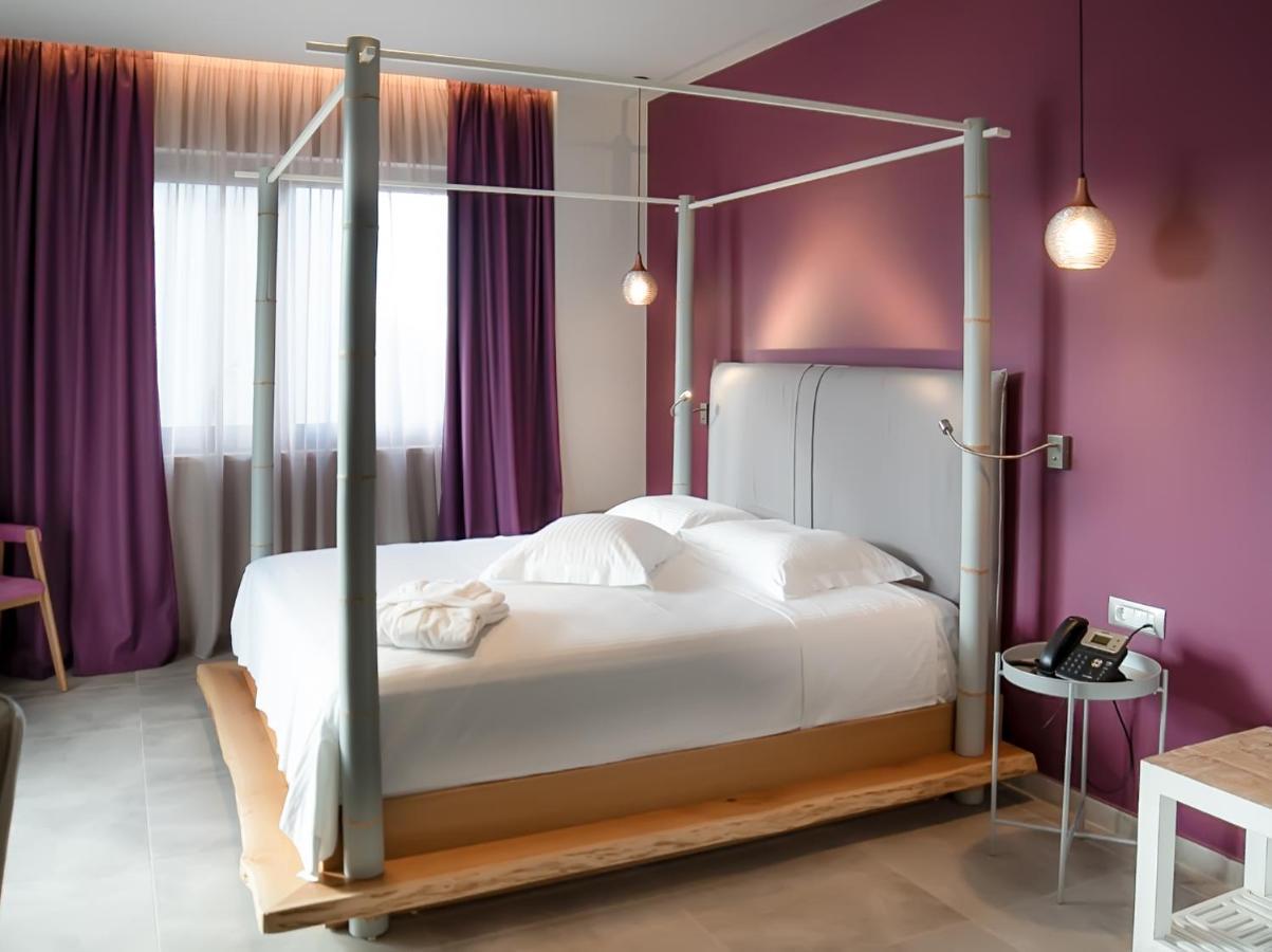 Elysian Luxury Hotel And Spa Kalamata Exteriör bild
