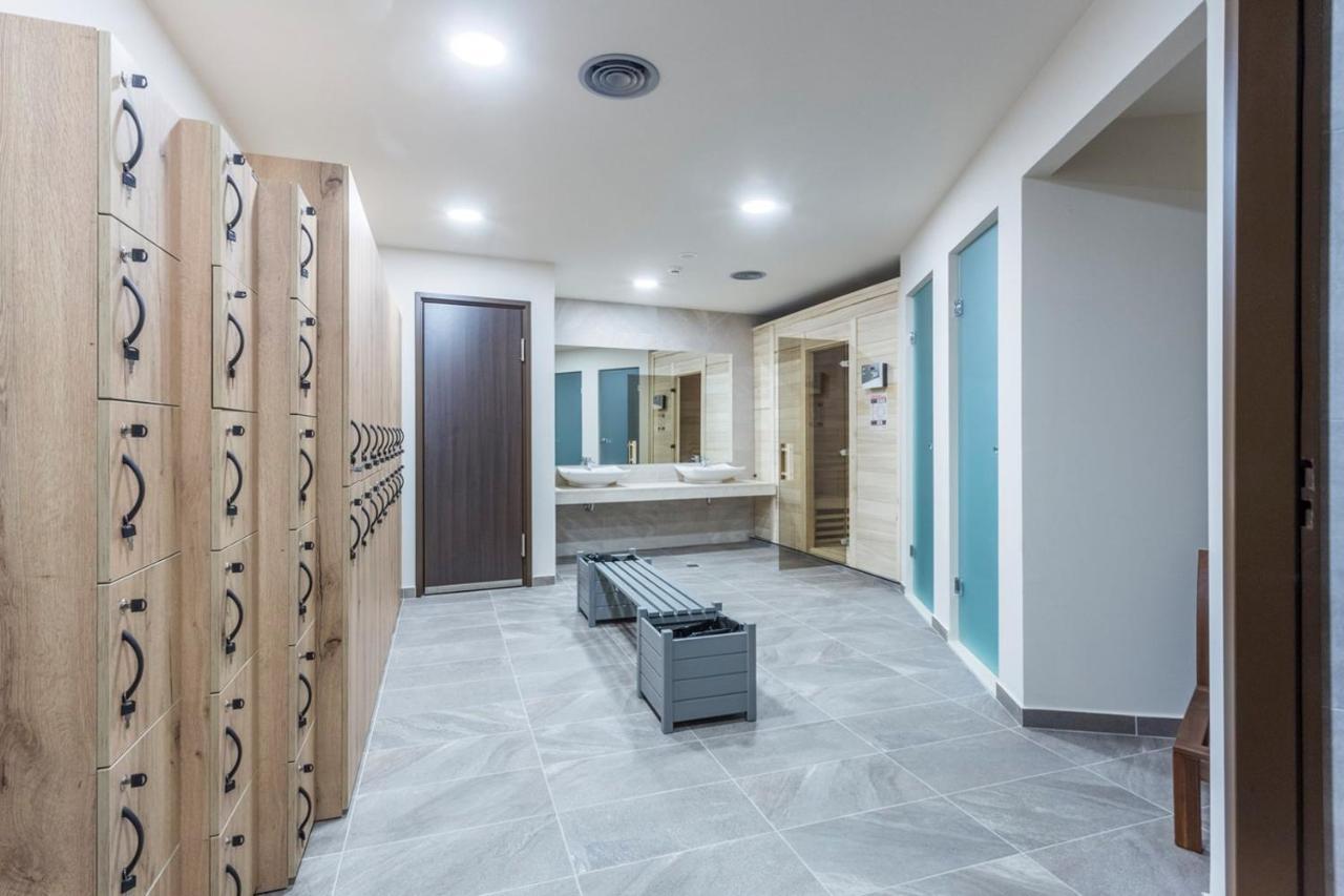 Elysian Luxury Hotel And Spa Kalamata Exteriör bild